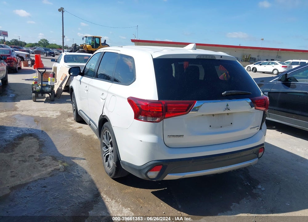 2017 MITSUBISHI OUTLANDER SE/SEL VIN: JA4AD3A33HZ031828