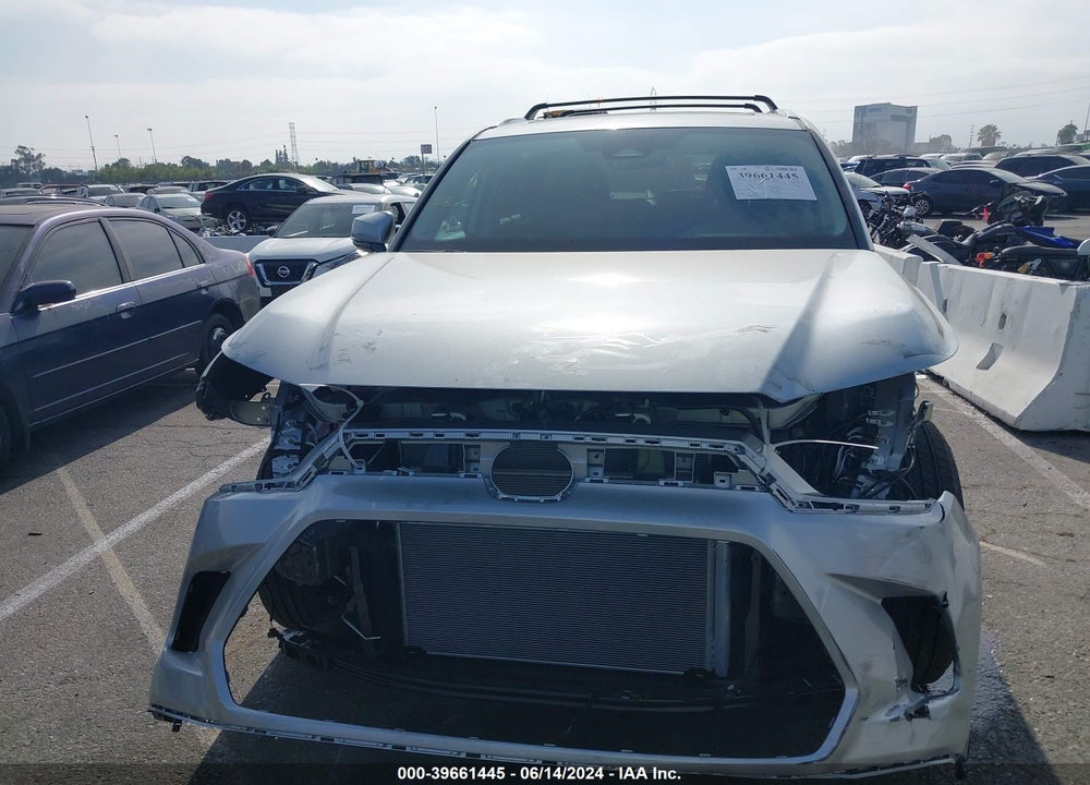 2024 TOYOTA GRAND HIGHLANDER HYBRID XLE VIN: 5TDACAB59RS017657