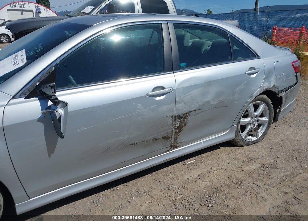 2007 TOYOTA CAMRY SE VIN: 4T1BE46K77U105952
