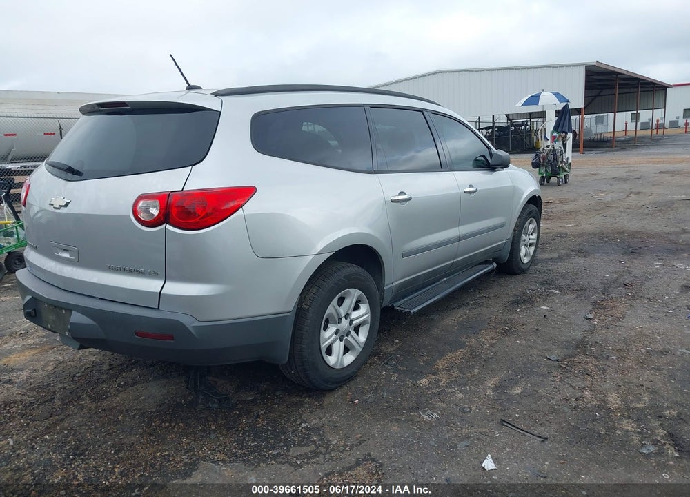 2010 CHEVROLET TRAVERSE LS VIN: 1GNLREEDXAS111132