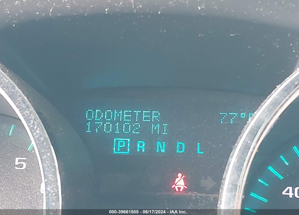 2010 CHEVROLET TRAVERSE LS VIN: 1GNLREEDXAS111132