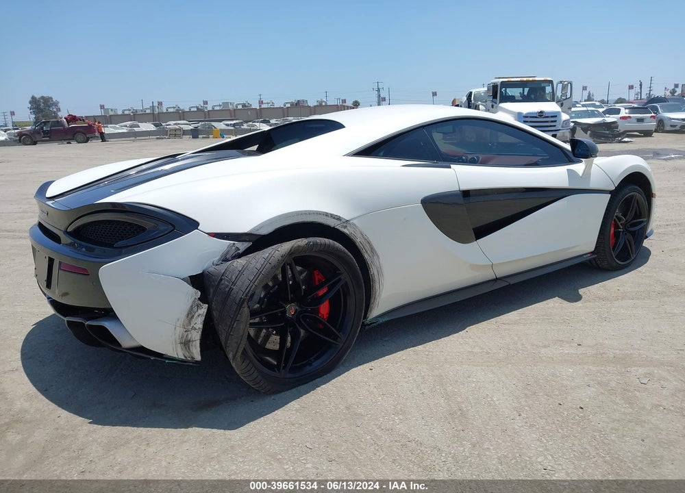 2016 MCLAREN 570S VIN: SBM13DAA6GW000271