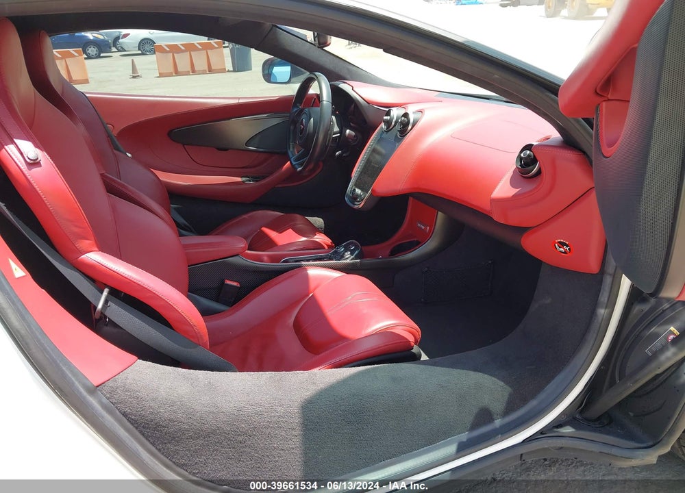 2016 MCLAREN 570S VIN: SBM13DAA6GW000271