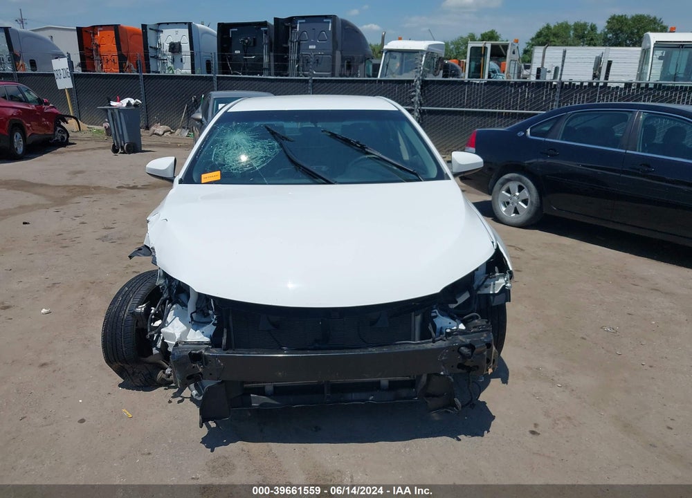 2017 TOYOTA CAMRY LE VIN: 4T1BF1FK4HU327765