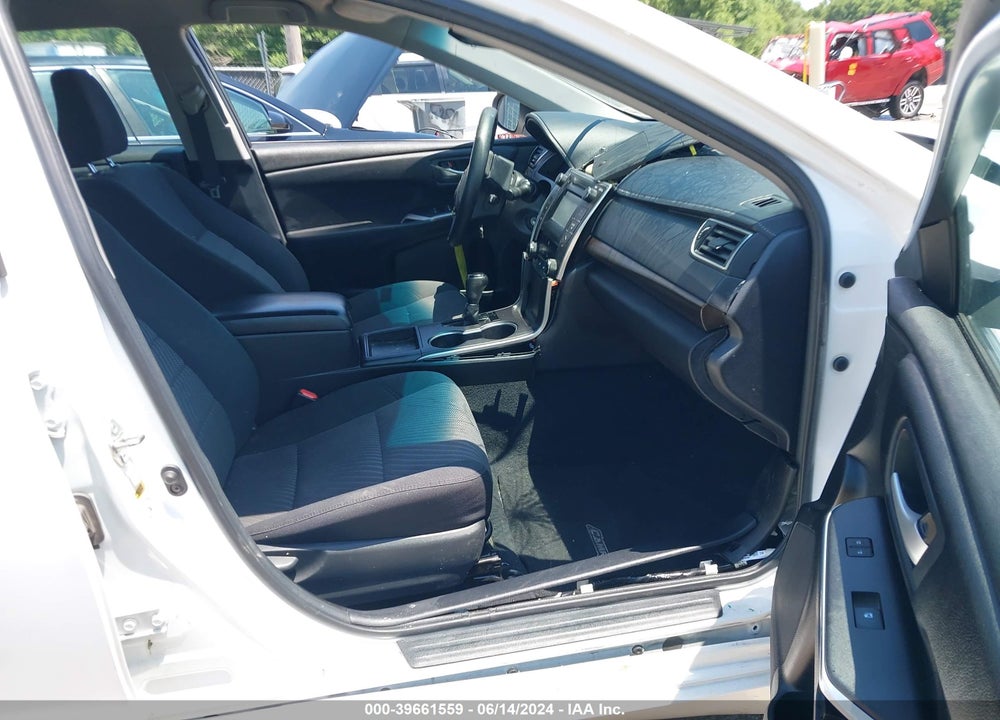 2017 TOYOTA CAMRY LE VIN: 4T1BF1FK4HU327765
