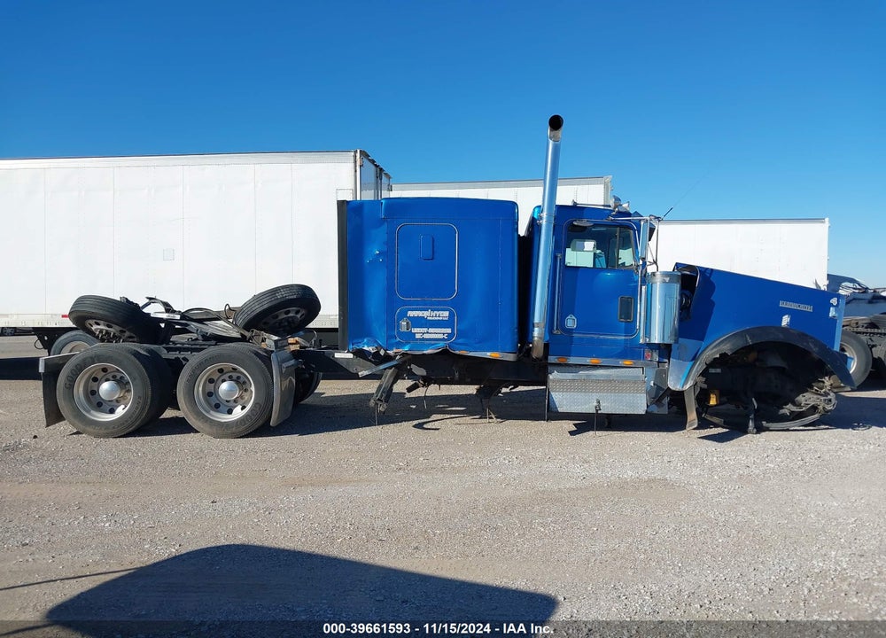 1996 KENWORTH W900 W900 VIN: 1XKWDB9X0TJ686604