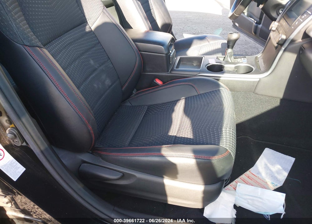 2015 TOYOTA CAMRY SE VIN: 4T1BF1FKXFU116048