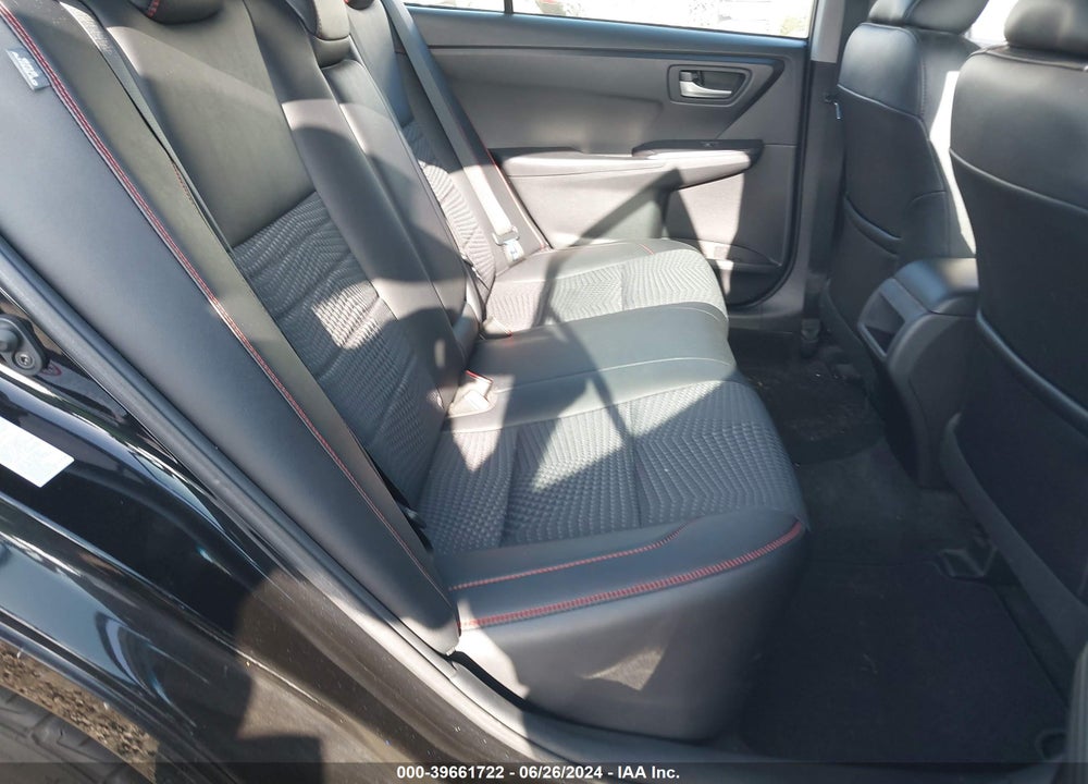 2015 TOYOTA CAMRY SE VIN: 4T1BF1FKXFU116048