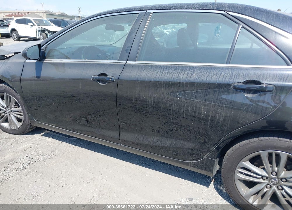 2015 TOYOTA CAMRY SE VIN: 4T1BF1FKXFU116048