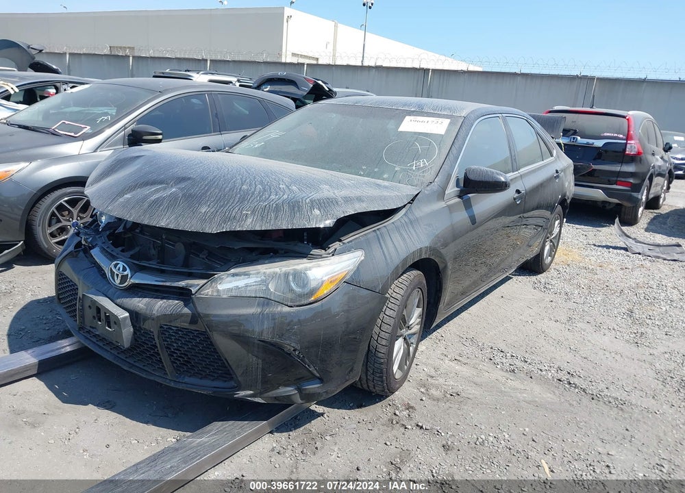 2015 TOYOTA CAMRY SE VIN: 4T1BF1FKXFU116048