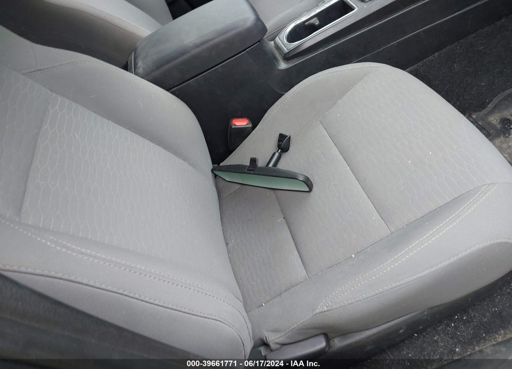 2019 TOYOTA TACOMA SR VIN: 5TFSX5EN3KX070253