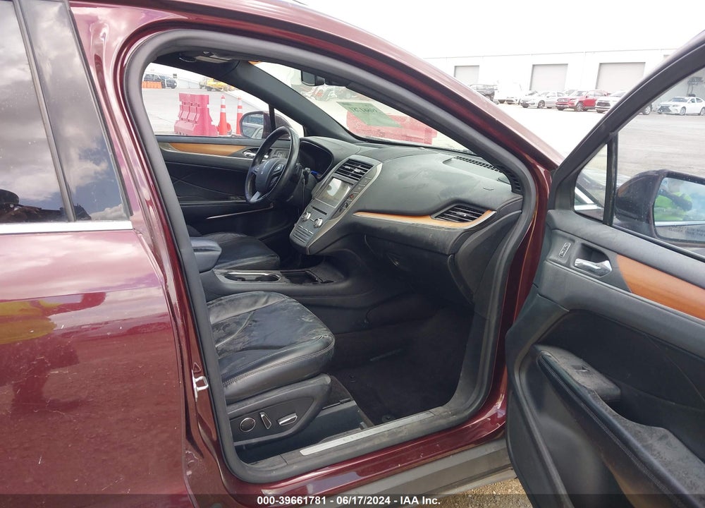 2017 LINCOLN MKC RESERVE VIN: 5LMCJ3C95HUL07859