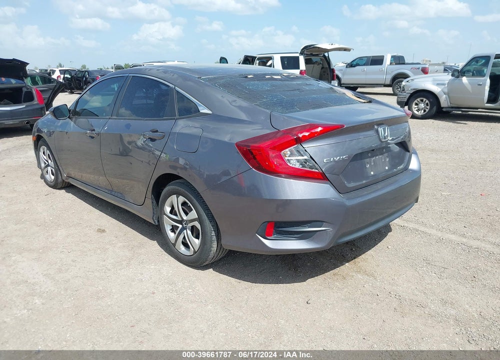 2018 HONDA CIVIC VIN: 19XFC2F55JE018258