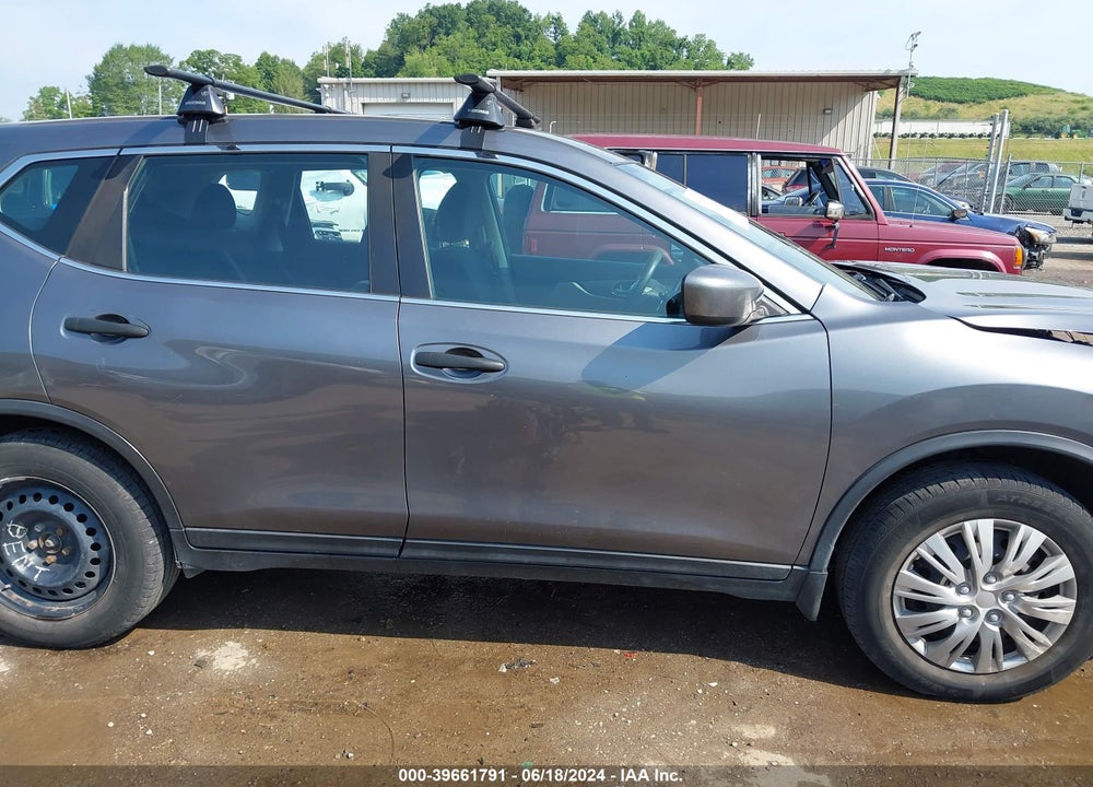 2016 NISSAN ROGUE S VIN: 5N1AT2MV8GC911131