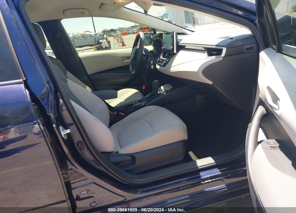 2020 TOYOTA COROLLA LE VIN: JTDEPRAE8LJ089086