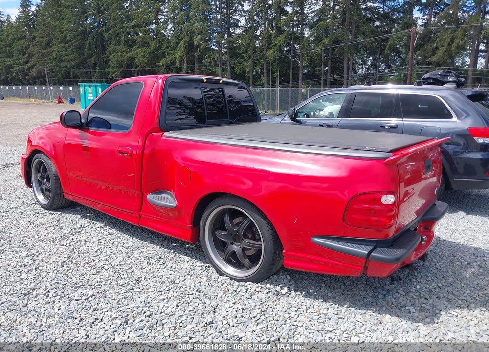 2003 FORD F-150 LIGHTNING VIN: 2FTRF07333CA45923