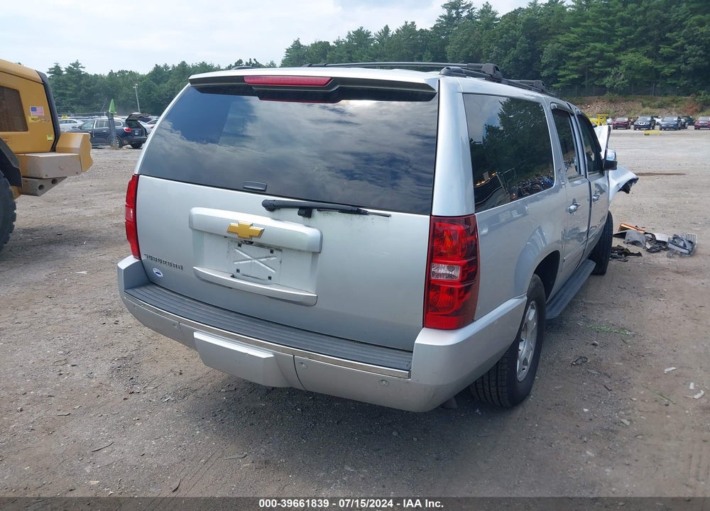 2014 CHEVROLET SUBURBAN 1500 LTZ VIN: 1GNSKKE7XER152270