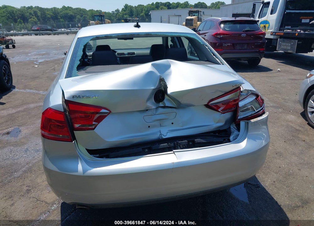 2013 VOLKSWAGEN PASSAT 2.5L SE VIN: 1VWBP7A38DC057084