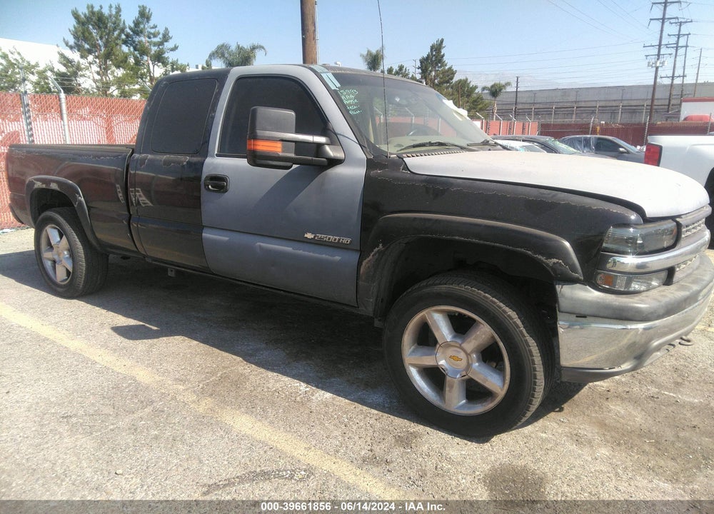 2002 CHEVROLET SILVERADO 1500 LT VIN: 2GCEK19T721201873
