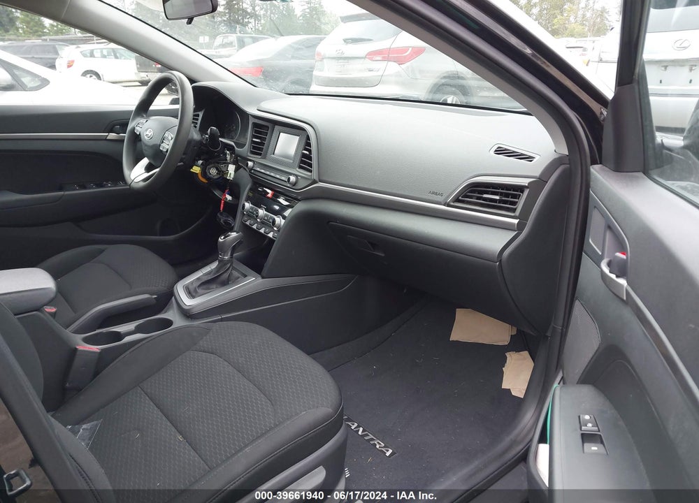 2020 HYUNDAI ELANTRA SE VIN: 5NPD74LF5LH597495