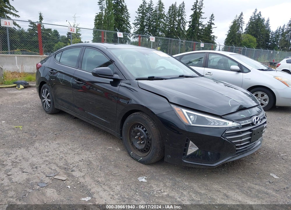 2020 HYUNDAI ELANTRA SE VIN: 5NPD74LF5LH597495