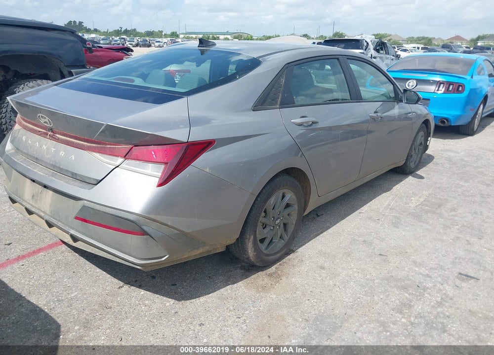 2024 HYUNDAI ELANTRA SEL VIN: KMHLM4DG9RU676898