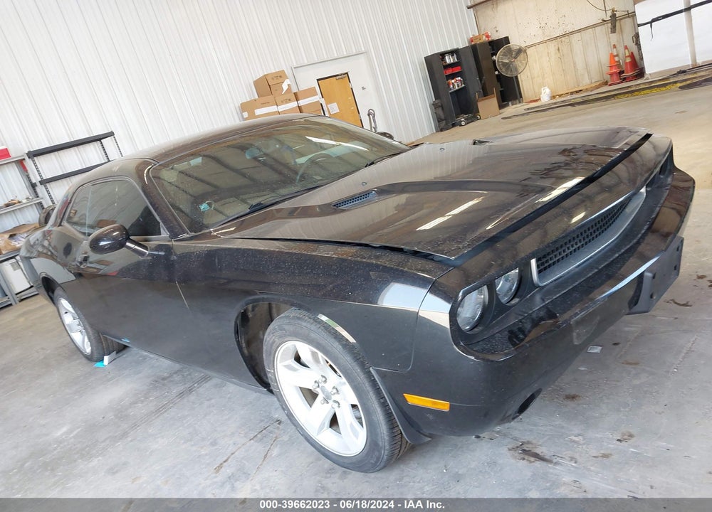 2014 DODGE CHALLENGER SXT VIN: 2C3CDYAGXEH111304