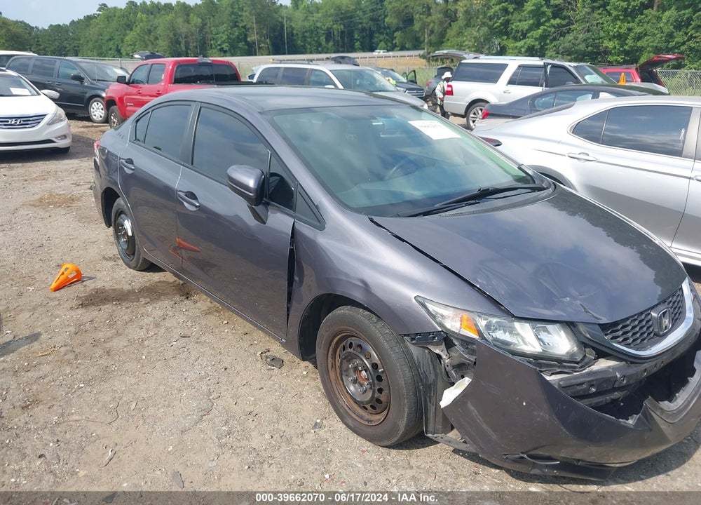 2015 HONDA CIVIC LX VIN: 19XFB2F52FE043032