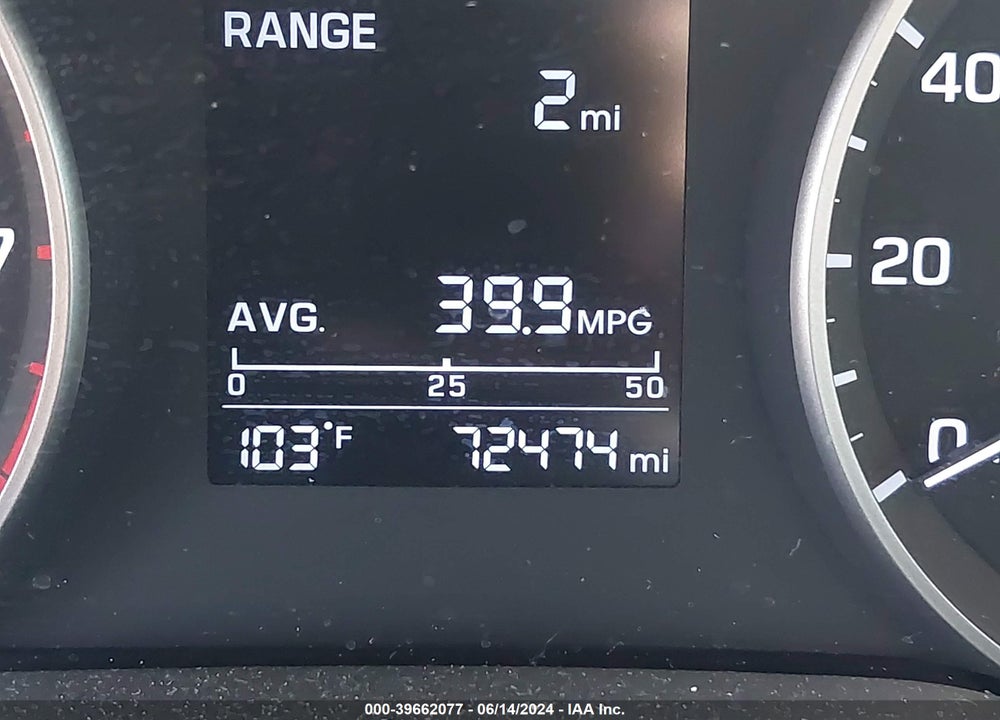 2018 HYUNDAI ELANTRA SE VIN: KMHD74LF2JU648627