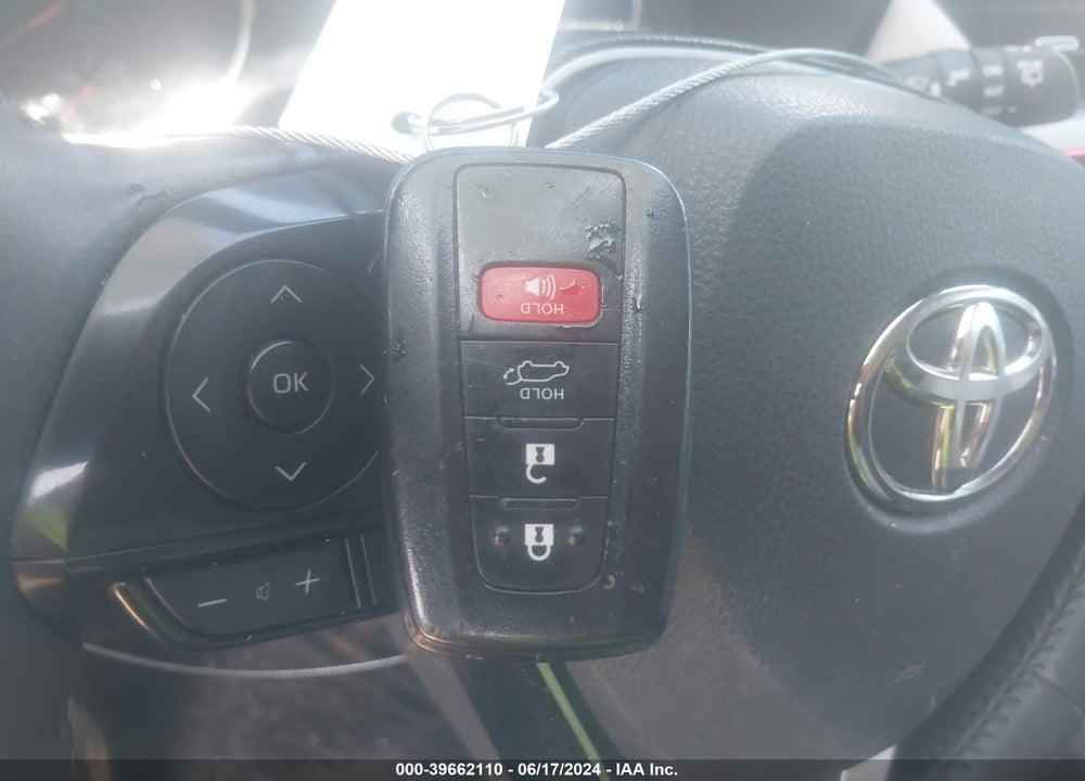 2021 TOYOTA RAV4 XLE PREMIUM VIN: 2T3C1RFV9MC123199