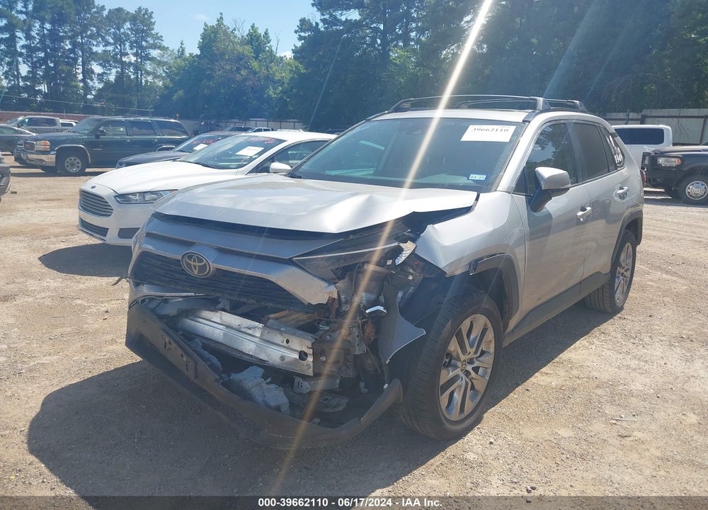2021 TOYOTA RAV4 XLE PREMIUM VIN: 2T3C1RFV9MC123199