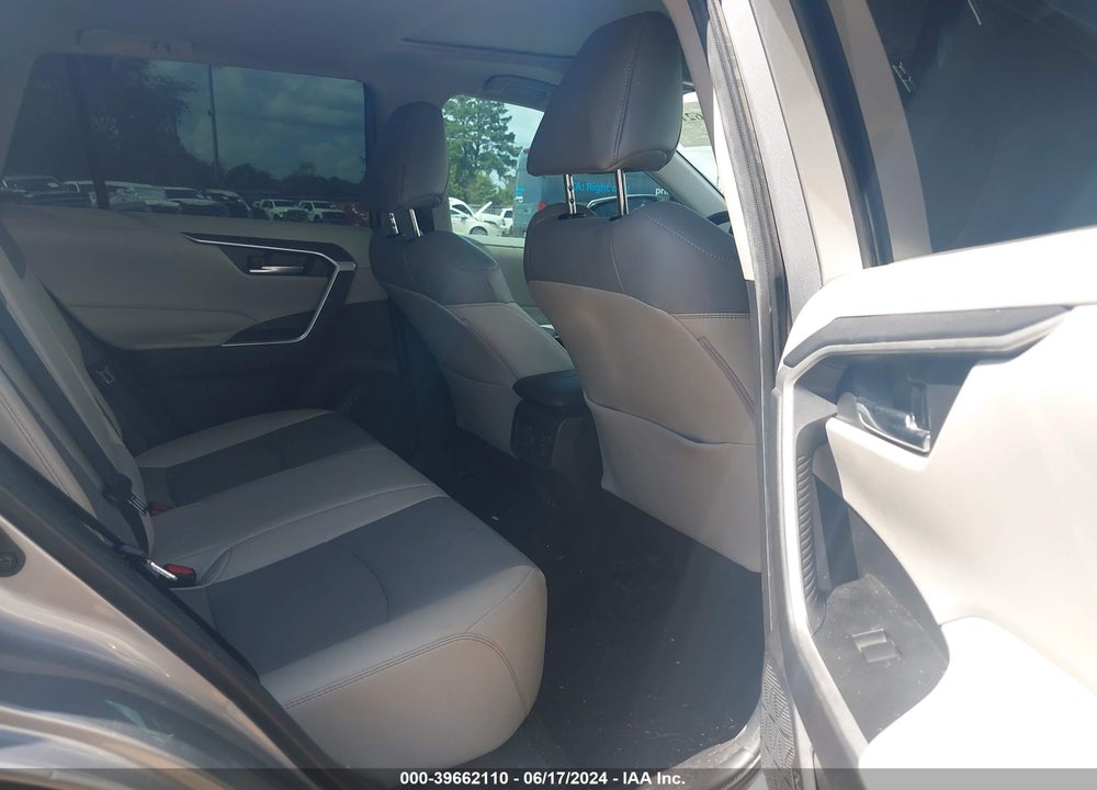 2021 TOYOTA RAV4 XLE PREMIUM VIN: 2T3C1RFV9MC123199