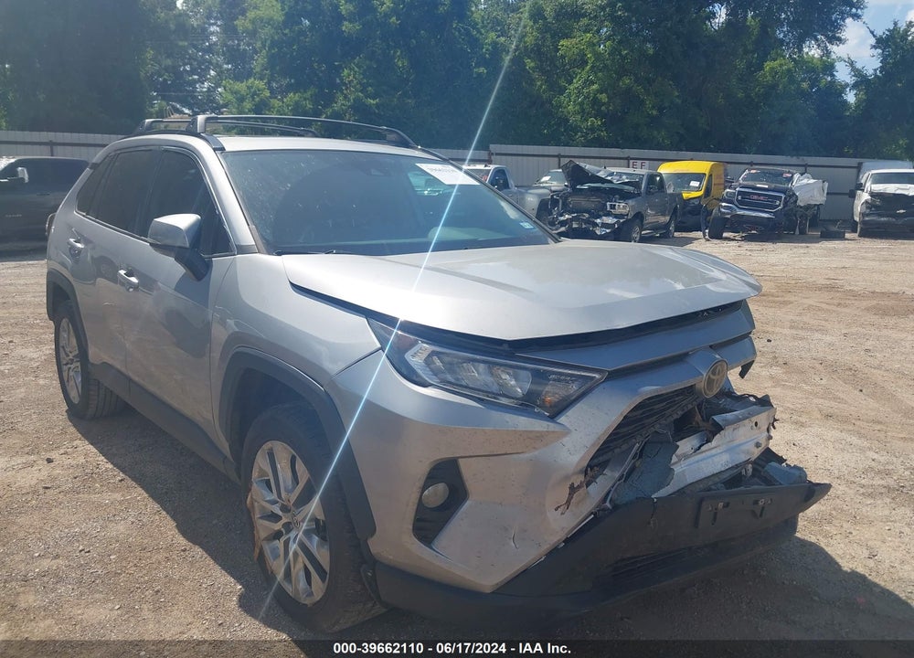 2021 TOYOTA RAV4 XLE PREMIUM VIN: 2T3C1RFV9MC123199