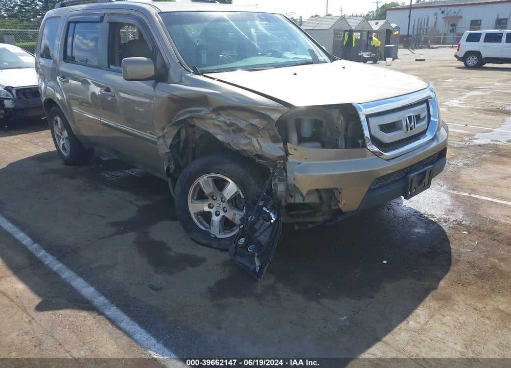 2011 HONDA PILOT EX-L VIN: 5FNYF4H52BB001986