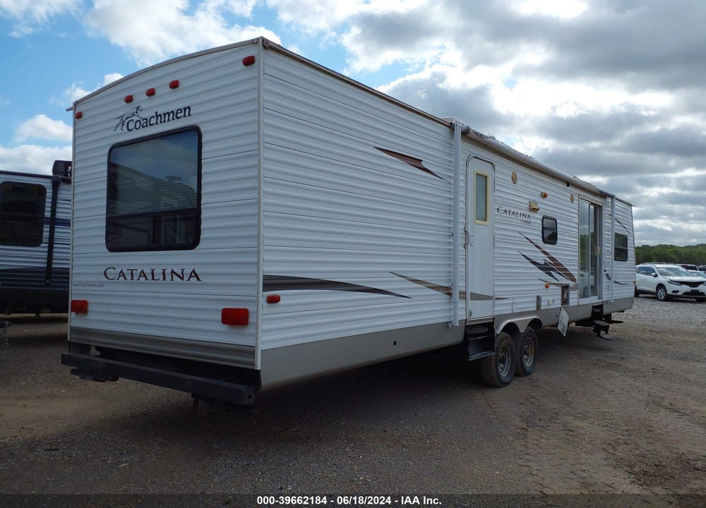 2011 COACHMEN 38BHDS VIN: 5ZT2CA3B9AT000600