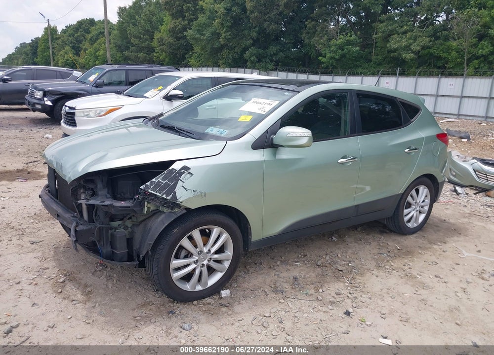2010 HYUNDAI TUCSON VIN: KM8JU3AC0AU033895