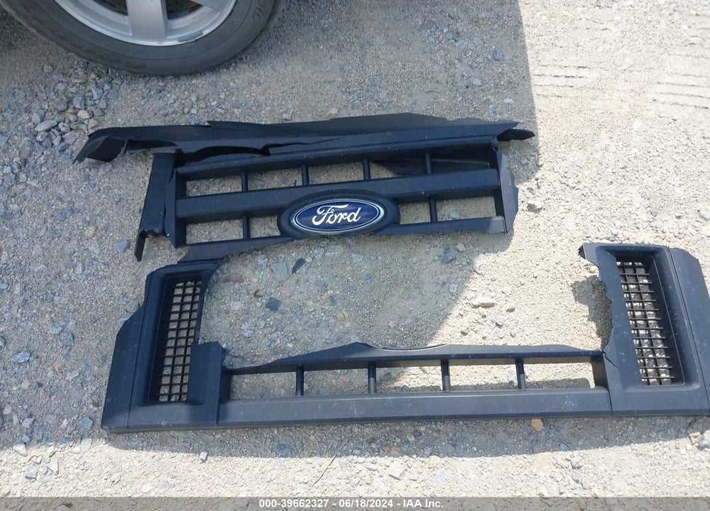 2022 FORD E-350 CUTAWAY VIN: 1FDWE3FN4NDC04599