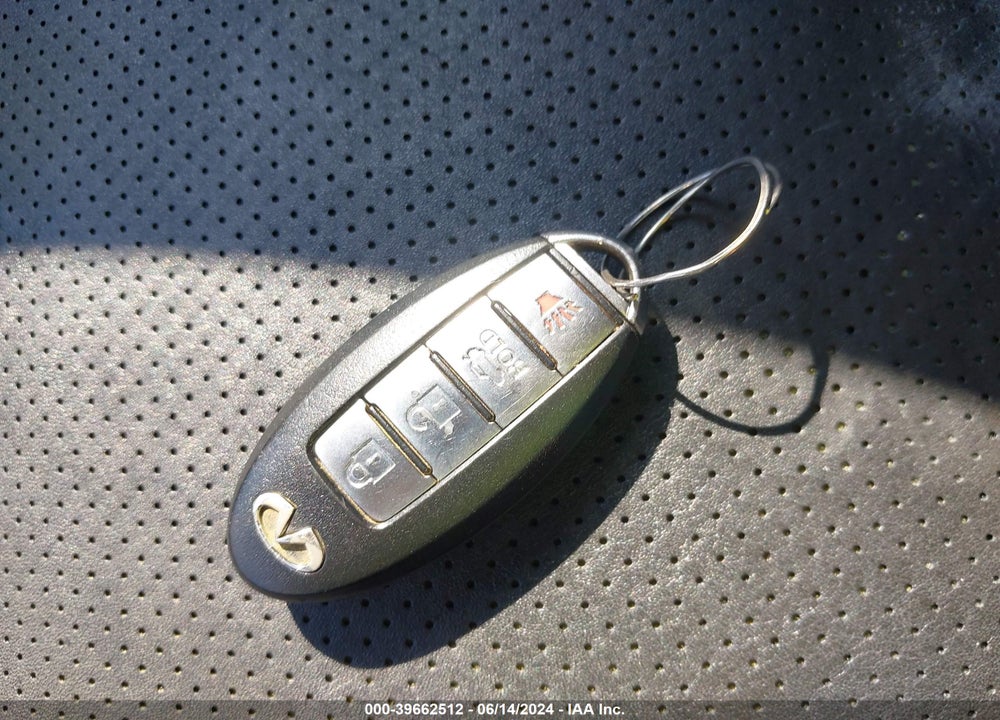 2006 INFINITI G35X VIN: JNKCV51FX6M611703