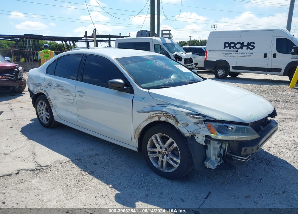 2015 VOLKSWAGEN JETTA 2.0L S VIN: 3VW2K7AJ7FM350795