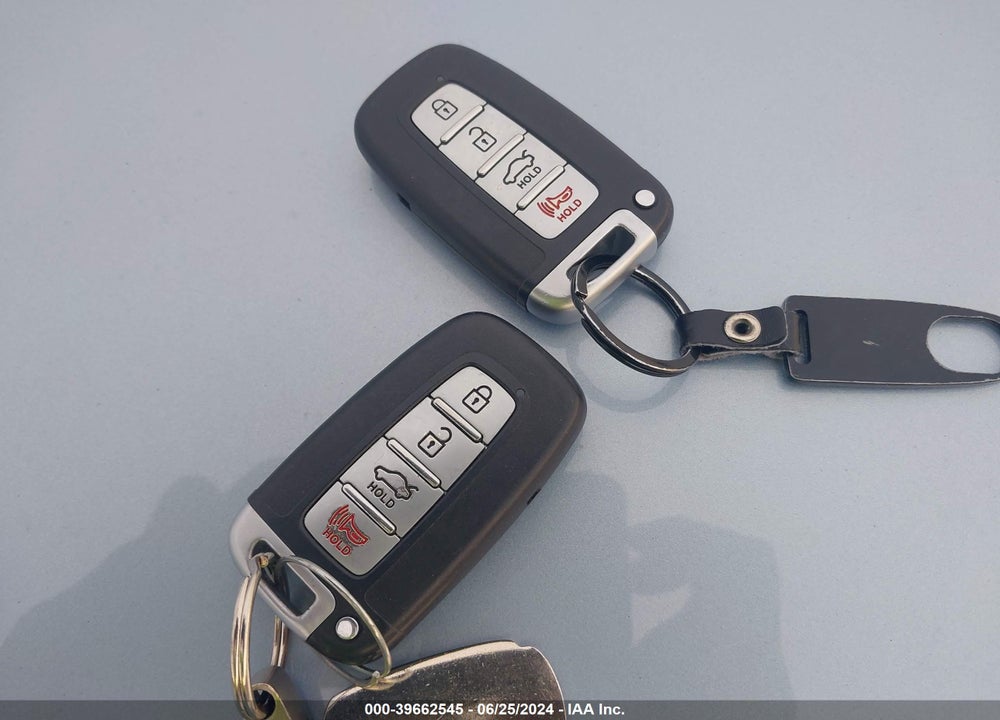 2013 HYUNDAI ELANTRA SE VIN: KMHDH6AE5DU007804