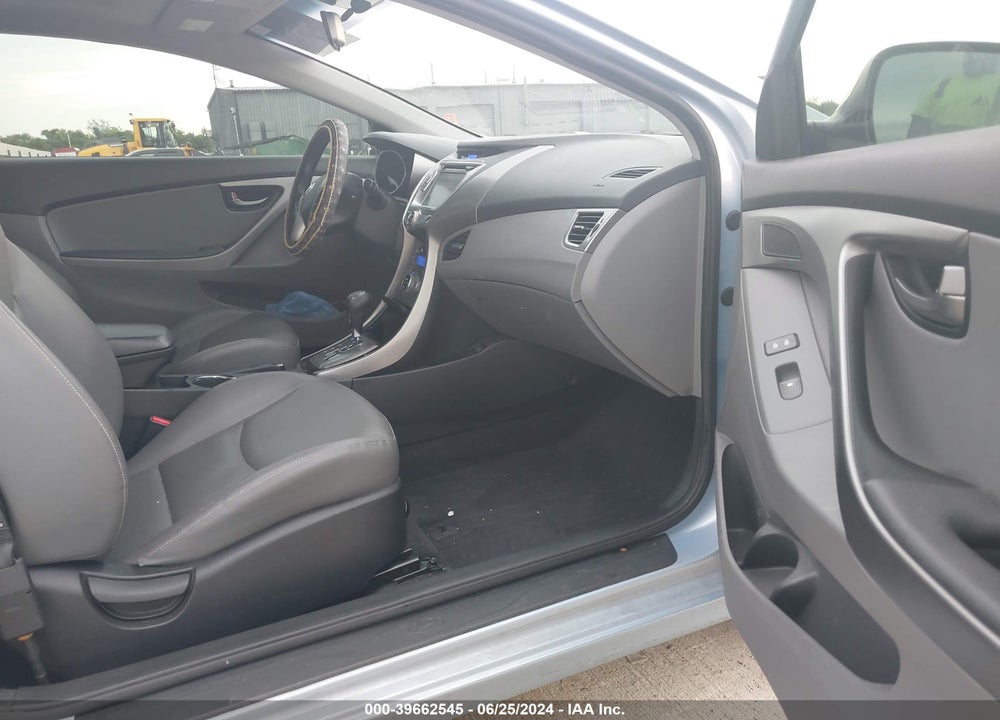 2013 HYUNDAI ELANTRA SE VIN: KMHDH6AE5DU007804