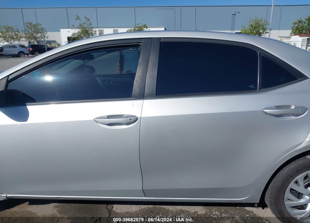 2019 TOYOTA COROLLA LE VIN: 5YFBURHE5KP889839