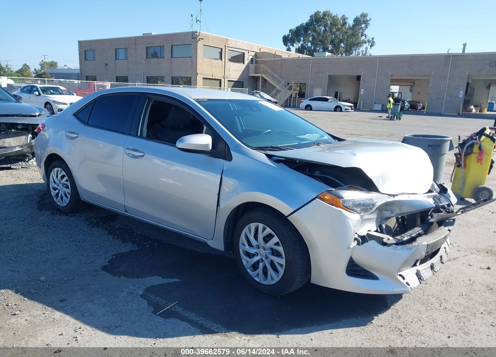 2019 TOYOTA COROLLA LE VIN: 5YFBURHE5KP889839