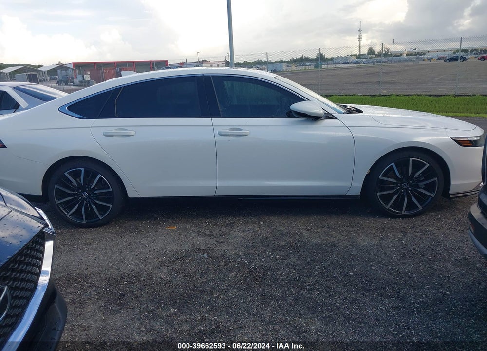 2024 HONDA ACCORD HYBRID TOURING VIN: 1HGCY2F89RA001638