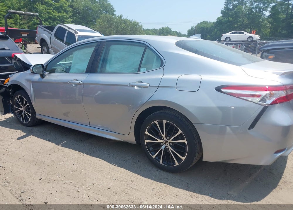 2020 TOYOTA CAMRY SE AWD VIN: 4T1G11BKXLU010169