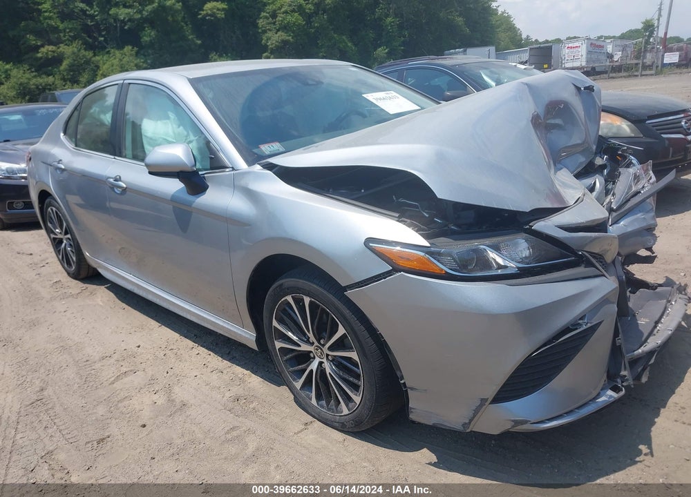2020 TOYOTA CAMRY SE AWD VIN: 4T1G11BKXLU010169