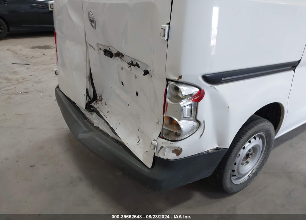2017 NISSAN NV200 S VIN: 3N6CM0KN1HK718331