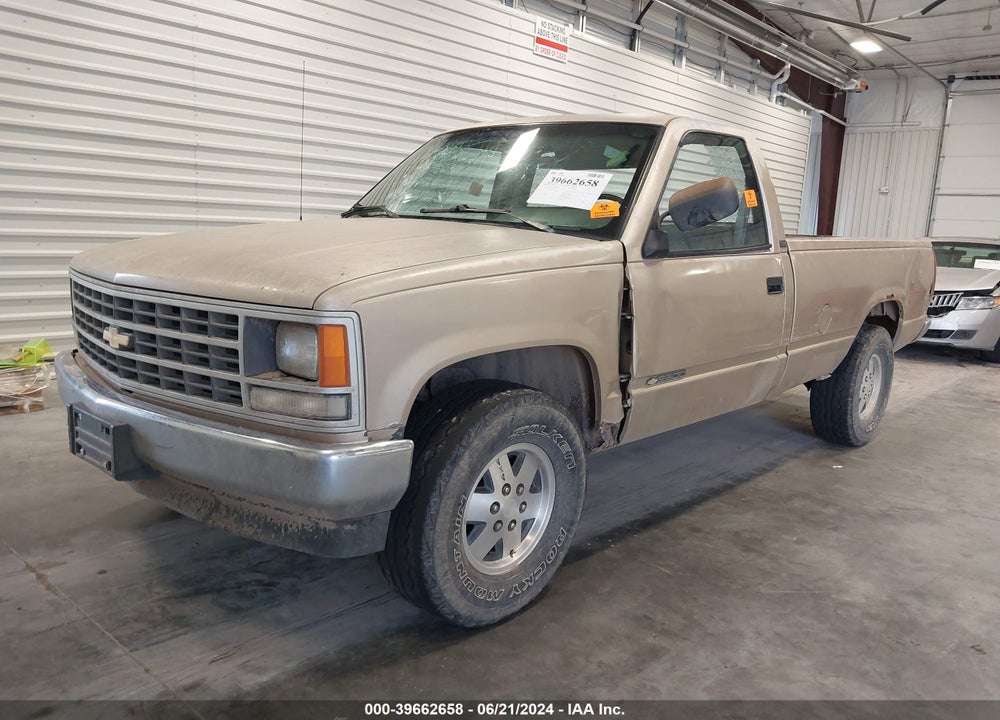 1990 CHEVROLET GMT-400 K2500 VIN: 1GCFK24K4LE222141