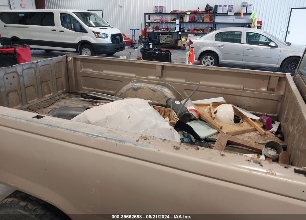 1990 CHEVROLET GMT-400 K2500 VIN: 1GCFK24K4LE222141