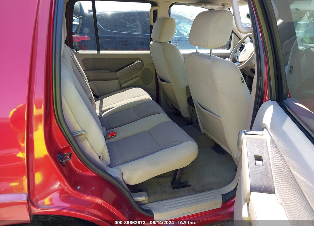 2007 FORD EXPLORER VIN: 1FMEU63E07UB16611